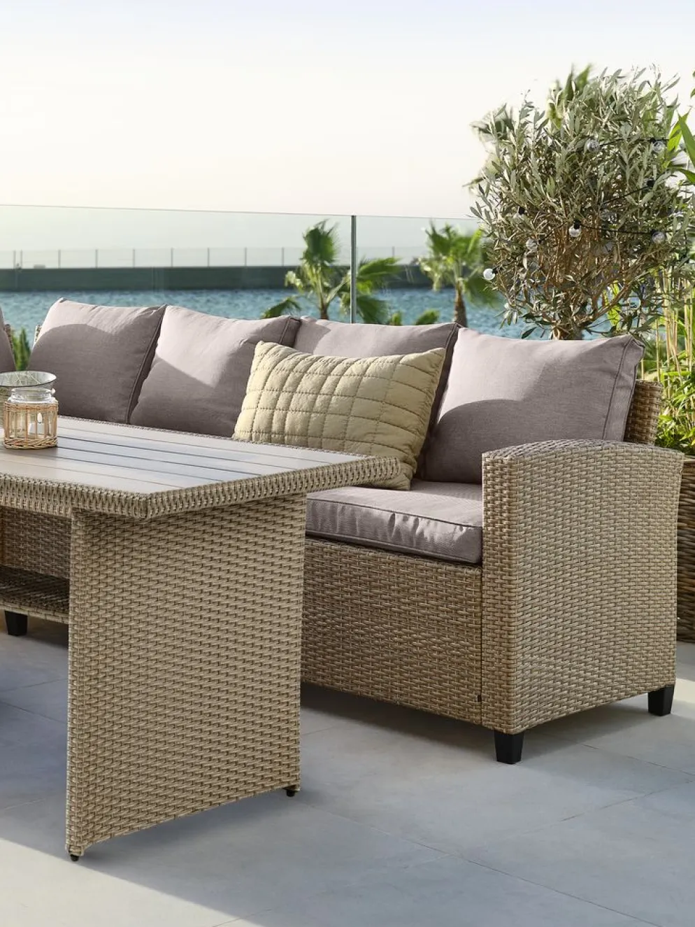 AGERMOSEEnsemble lounge AGERMOSE 6 personnes a/rangement naturel