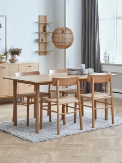 ALSTED + ISLEVALSTED L160 table col. chêne + 4 ISLEV chaises ss accoudoirs