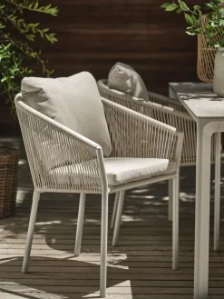 GILJAChaise empilable GILJA séchage rapide beige
