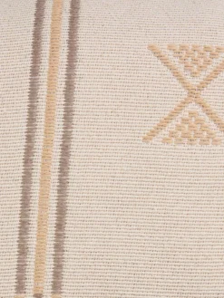 GRYNSILDRECoussin GRYNSILDRE 40x60 beige/jaune