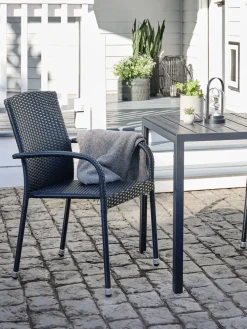 HALDBJERGChaise empilable HALDBJERG noir