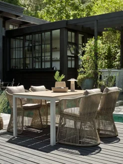 MARIELYSTTable de jardin MARIELYST l90xL150 beige