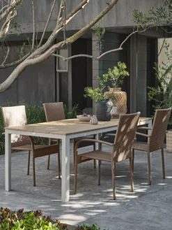 MARIELYSTTable de jardin MARIELYST l90xL205 beige