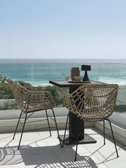 THY + ILDERHUSETHY L60 table noir + 2 ILDERHUSE chaises naturel